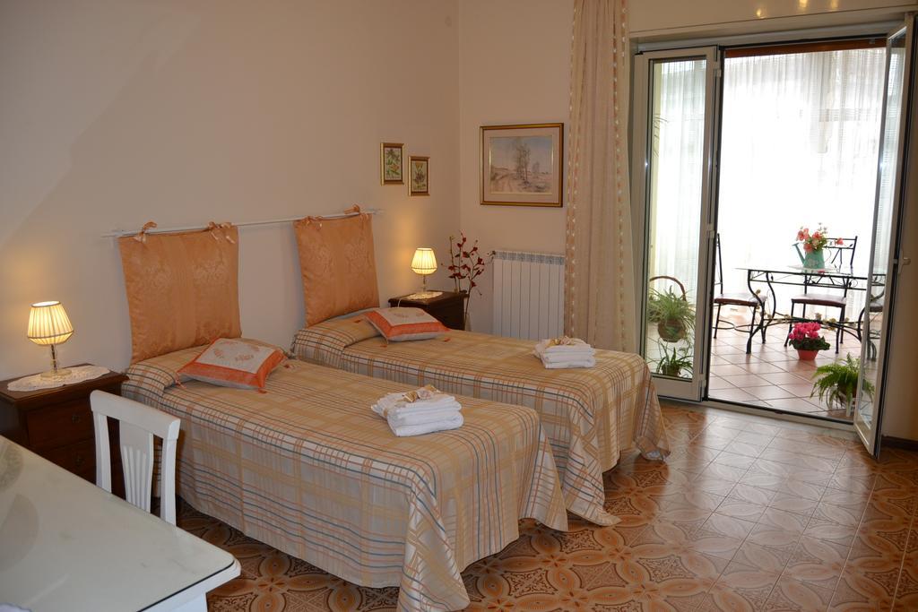 Bed & Breakfast Marena Sant'Agata Li Battiati Eksteriør billede