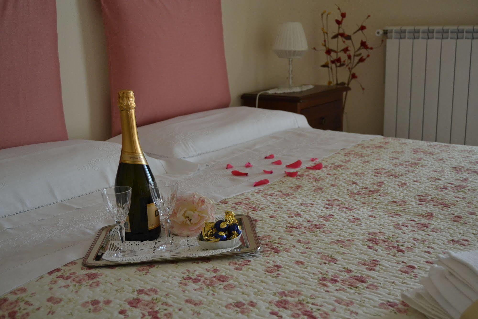 Bed & Breakfast Marena Sant'Agata Li Battiati Eksteriør billede
